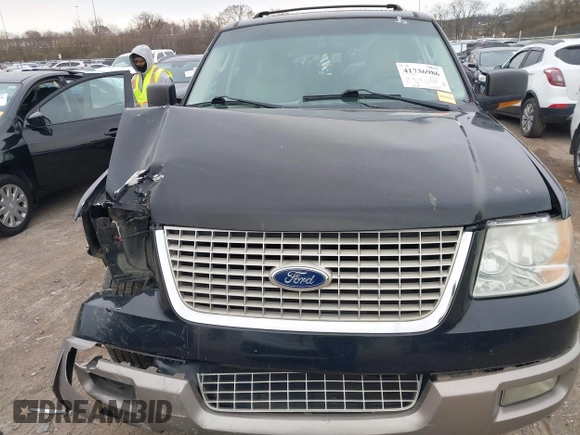 2003 Ford Expedition Eddie Bauer with VIN 1FMFU18L53LA39572, listed as a IAAI auction lot 41736986 with 1 mi miles. Bid and sale history available at carsss.com. Image 10.