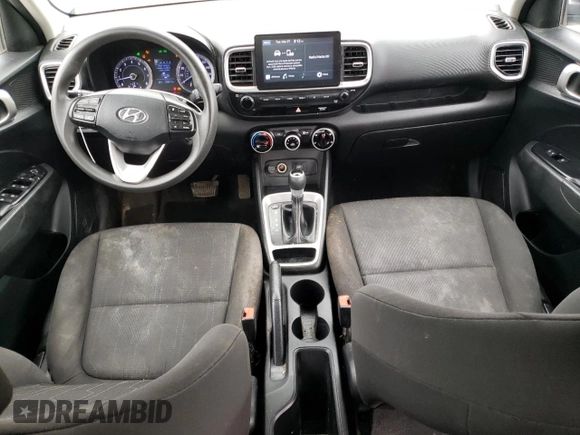 2020 Hyundai Venue SE with VIN KMHRB8A31LU043960, listed as a Copart auction lot 54603965 with 272,211 mi miles and Non repairable. Bid and sale history available at DreamBid. Image 8.