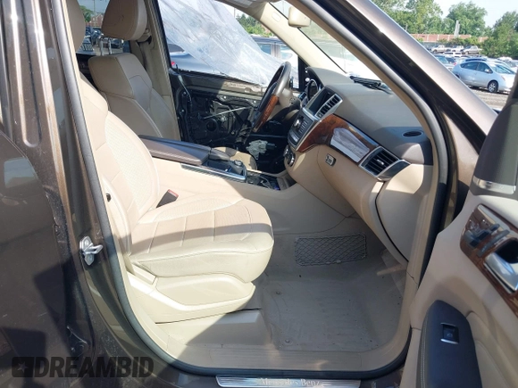 2012 Mercedes-Benz M 350 with VIN 4JGDA5HB1CA047095, listed as a IAAI auction lot 42629719 with 152,488 mi miles and . Bid and sale history available at DreamBid. Image 5.