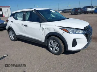 2022 Nissan Kicks S with VIN 3N1CP5BV0NL518752, listed as a IAAI auction lot 41940643 with 1 mi miles. Bid and sale history available at carsss.com. Image 1.