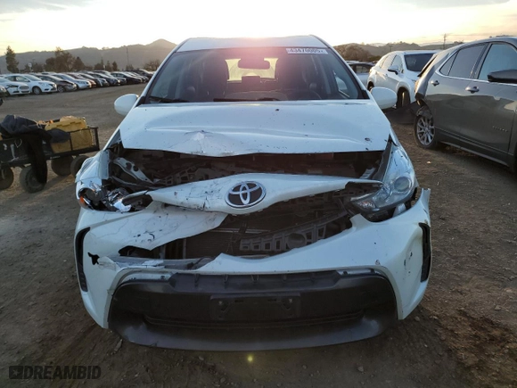2017 Toyota Prius v Two with VIN JTDZN3EU5HJ066295, listed as a Copart auction lot 43470005 with 237,185 mi miles and Salvage Title. Bid and sale history available at carsss.com. Image 5.