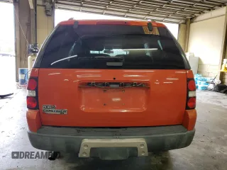 2007 Ford Explorer XLT with VIN 1FMEU73897UA37325, listed as a Copart auction lot 45277585 with 105,869 mi miles and Salvage Title. Bid and sale history available at carsss.com. Image 6.