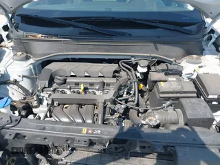 2021 Hyundai Venue SE z VIN KMHRB8A38MU112404, wystawiony jako IAAI lot #42221700 z przebiegiem 19 281 mil mil oraz . Historia ofert i sprzedaży dostępna na DreamBid. Obrazek 10.