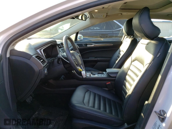 2019 Ford Fusion Hybrid SEL with VIN 3FA6P0MU0KR214689, listed as a Copart auction lot 39128013 with 51,443 mi miles. Bid and sale history available at carsss.com. Image 7.