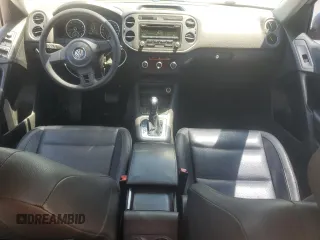 2012 Volkswagen Tiguan SEL with VIN WVGAV7AX7CW578250, listed as a Copart auction lot 53301055 with 118,582 mi miles and Non Repairable. Bid and sale history available at DreamBid. Image 8.