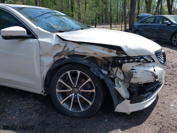 2015 Acura TLX V6 Tech with VIN 19UUB2F55FA012062, listed as a IAAI auction lot 41988475 with 187,002 mi miles. Bid and sale history available at carsss.com. Image 6.