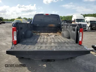 2017 Ford F-350 Lariat с VIN 1FT8W3DT6HEC00984, выставлен на аукционе Copart как лот 58921005 с пробегом 147 625 миль миль и Списание • Salvage title. История ставок и продаж доступна на DreamBid. Изображение 10.