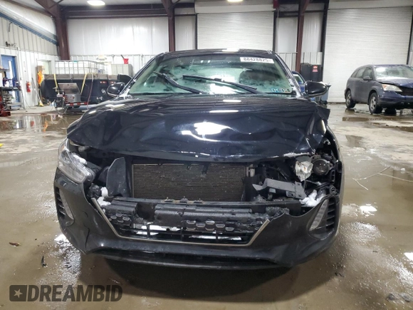 2018 Hyundai Elantra GT GL with VIN KMHH35LE8JU018640, listed as a Copart auction lot 88428825 with 73,779 mi miles and Salvage Title. Bid and sale history available at carsss.com. Image 5.