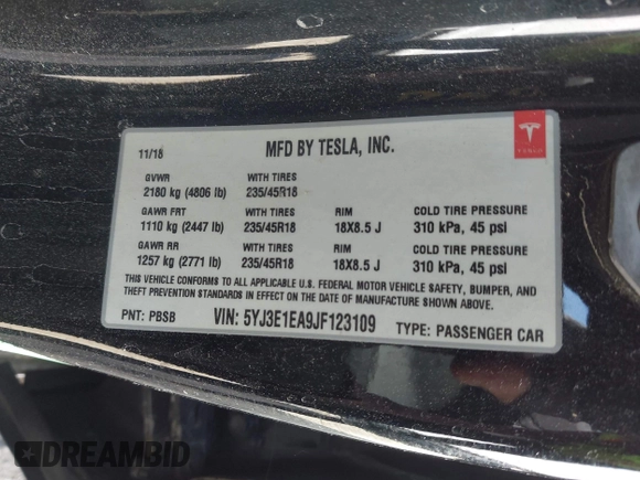 2018 Tesla Model 3 Long Range Battery z VIN 5YJ3E1EA9JF123109, wystawiony jako IAAI lot #42038158 z przebiegiem 133 361 mil mil oraz . Historia ofert i sprzedaży dostępna na DreamBid. Obrazek 9.