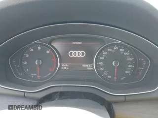 2021 Audi Q5 Premium with VIN WA1AAAFY6M2045811, listed as a IAAI auction lot 41750550 with 9,563 mi miles and . Bid and sale history available at DreamBid. Image 7.