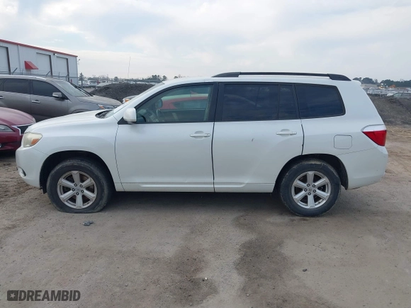 2009 Toyota Highlander with VIN JTEES41A492132738, listed as a IAAI auction lot 41684270 with 202,741 mi miles. Bid and sale history available at carsss.com. Image 15.