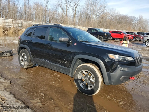 2019 Jeep Cherokee Trailhawk with VIN 1C4PJMBX3KD253600, listed as a Copart auction lot 46425305 with 155,970 mi miles and Clean Title. Bid and sale history available at carsss.com. Image 4.
