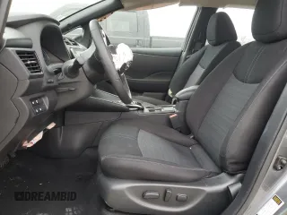 2024 Nissan LEAF SV Plus z VIN 1N4CZ1CV4RC551131, wystawiony jako Copart lot #87374394 z przebiegiem Nie podano mil oraz Szkody całkowita. Historia ofert i sprzedaży dostępna na DreamBid. Obrazek 7.