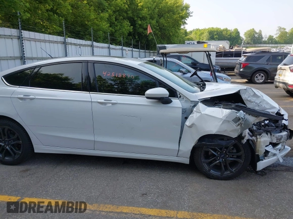2018 Ford Fusion SE with VIN 3FA6P0HD7JR230705, listed as a IAAI auction lot 42518890 with 114,988 mi miles and . Bid and sale history available at DreamBid. Image 14.