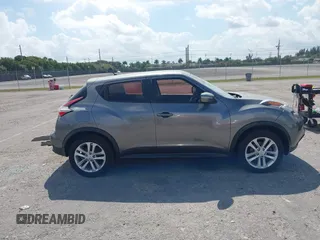2015 Nissan Juke SV with VIN JN8AF5MV8FT553710, listed as a IAAI auction lot 41522207 with 114,824 mi miles. Bid and sale history available at carsss.com. Image 13.