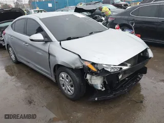 2020 Hyundai Elantra SE with VIN 5NPD74LFXLH587142, listed as a IAAI auction lot 41529184 with 65,531 mi miles. Bid and sale history available at carsss.com. Image 1.