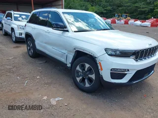 2024 Jeep Grand Cherokee with VIN 1C4RJYB67RC120412, listed as a IAAI auction lot 42732404 with 25,819 mi miles and . Bid and sale history available at DreamBid. Image 1.