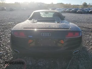 2011 Audi R8 z VIN WUAVNAFG5BN000537, wystawiony jako Copart lot #79313334 z przebiegiem Nie podano mil oraz Szkody całkowita. Historia ofert i sprzedaży dostępna na DreamBid. Obrazek 6.