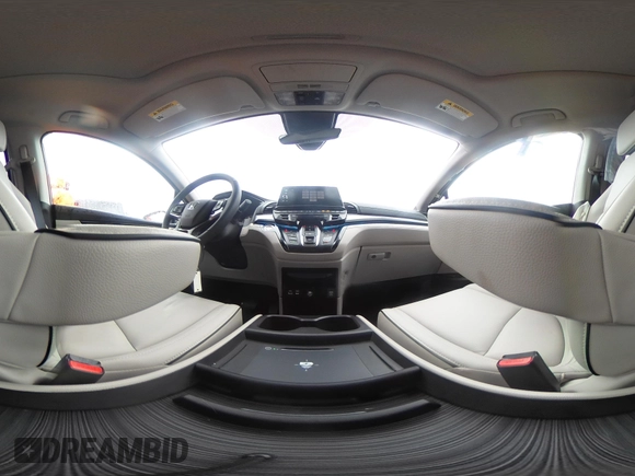 2025 Honda Odyssey Touring с VIN 5FNRL6H85SB028084, выставлен на аукционе IAAI как лот 41822857 с пробегом 3 784 миль миль и . История ставок и продаж доступна на DreamBid. Изображение 20.