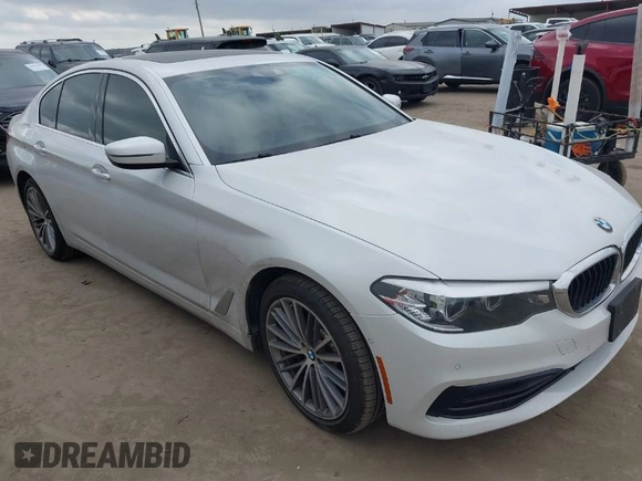 2019 BMW 5 Series 530i xDrive with VIN WBAJA7C51KG912614, listed as a IAAI auction lot 41516131 with 91,022 mi miles and . Bid and sale history available at DreamBid. Image 1.