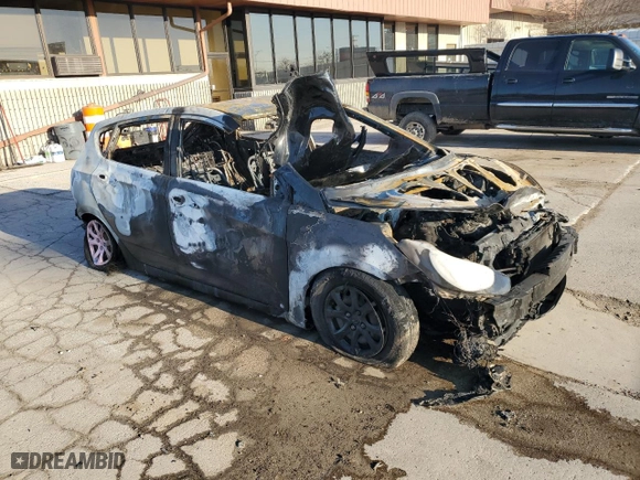 2014 Hyundai Accent GS with VIN KMHCT5AE4EU159272, listed as a Copart auction lot 50543925 with 0 mi miles and Non Repairable. Bid and sale history available at carsss.com. Image 4.