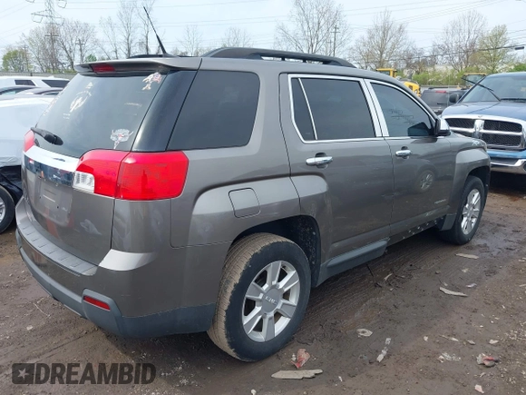 2011 GMC Terrain SLE-2 with VIN 2CTALSEC8B6353319, listed as a IAAI auction lot 42034038 with 221,527 mi miles. Bid and sale history available at carsss.com. Image 4.