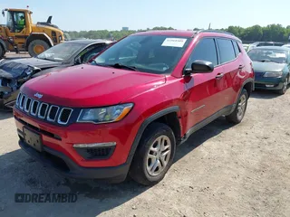 2017 Jeep Compass Sport z VIN 3C4NJDAB4HT642441, wystawiony jako IAAI lot #42564509 z przebiegiem 133 483 mil mil oraz . Historia ofert i sprzedaży dostępna na DreamBid. Obrazek 2.