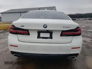 2022 BMW 5 Series 530i xDrive with VIN WBA13BJ07NCH68277, listed as a Copart auction lot 44172635 with 38,282 mi miles and Salvage Title. Bid and sale history available at carsss.com. Image 6.