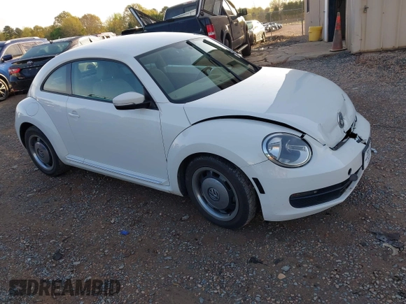 2013 Volkswagen Beetle Fender Edition with VIN 3VWJP7AT2DM614534, listed as a IAAI auction lot 41919625 with 86,362 mi miles and . Bid and sale history available at DreamBid. Image 1.