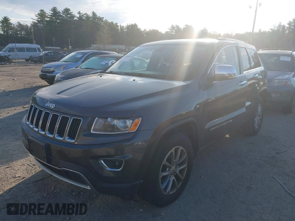 2015 Jeep Grand Cherokee Limited with VIN 1C4RJFBG8FC638117, listed as a IAAI auction lot 42092893 with 198,990 mi miles. Bid and sale history available at carsss.com. Image 17.