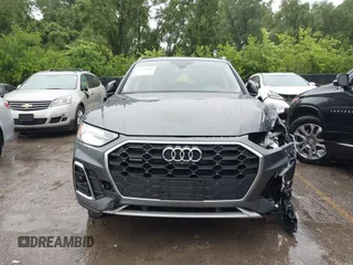 2022 Audi Q5 S line Premium Plus z VIN WA1EAAFY2N2058624, wystawiony jako IAAI lot #42408896 z przebiegiem 83 252 mil mil oraz . Historia ofert i sprzedaży dostępna na DreamBid. Obrazek 13.