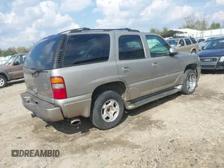 2002 GMC Yukon Denali z VIN 1GKEK63U52J202688, wystawiony jako IAAI lot #41778920 z przebiegiem 354 202 mil mil oraz . Historia ofert i sprzedaży dostępna na DreamBid. Obrazek 4.