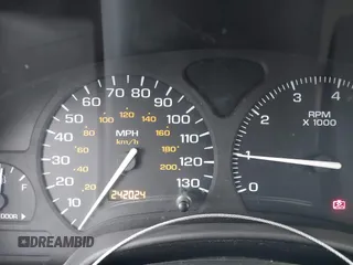 2000 Saturn LW z VIN 1G8JU82F4YY620480, wystawiony jako IAAI lot #41776284 z przebiegiem 242 024 mil mil oraz . Historia ofert i sprzedaży dostępna na DreamBid. Obrazek 7.