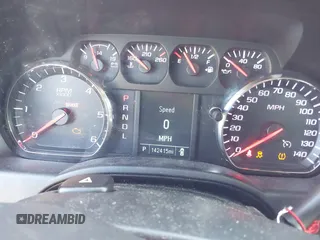 2018 Chevrolet Silverado 1500 Work Truck with VIN 1GCRCNEH8JZ242655, listed as a IAAI auction lot 41783027 with 142,415 mi miles. Bid and sale history available at carsss.com. Image 7.