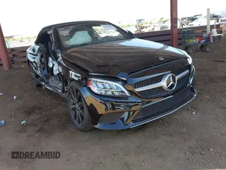 2019 Mercedes-Benz C 300 с VIN WDDWK8DB0KF776651, выставлен на аукционе IAAI как лот 42509259 с пробегом 28 061 миль миль и . История ставок и продаж доступна на DreamBid. Изображение 1.