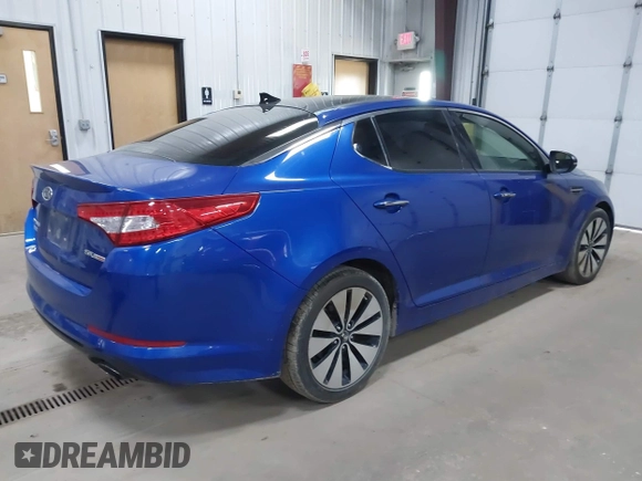 2012 Kia Optima SX z VIN 5XXGR4A66CG018844, wystawiony jako IAAI lot #42026693 z przebiegiem 41 000 mil mil oraz . Historia ofert i sprzedaży dostępna na DreamBid. Obrazek 4.