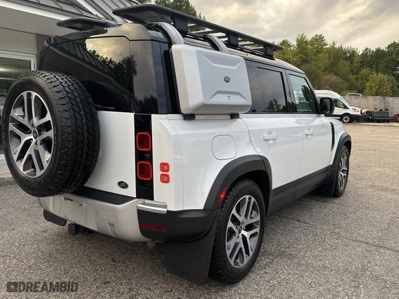 2020 Land Rover Defender HSE with VIN SALE97EU8L2009496, listed as a Copart auction lot 73054254 with 86,233 mi miles and Clean Title. Bid and sale history available at carsss.com. Image 4.
