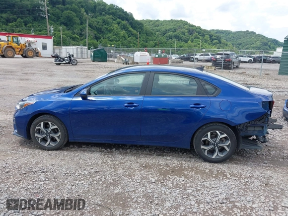 2021 Kia Forte LXS с VIN 3KPF24AD3ME399996, выставлен на аукционе IAAI как лот 42561691 с пробегом 39 117 миль миль и . История ставок и продаж доступна на DreamBid. Изображение 15.