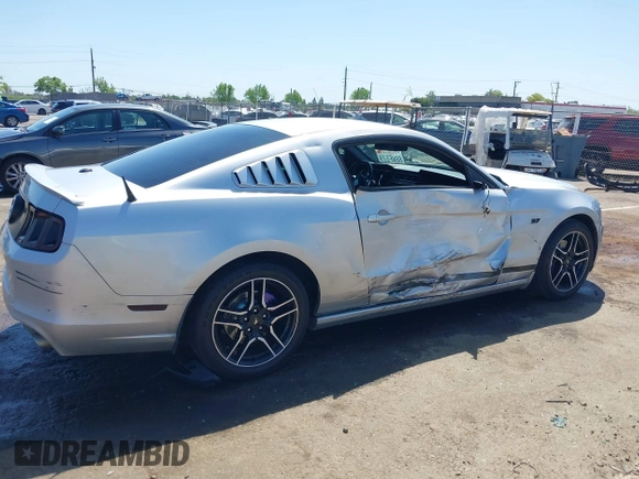 2013 Ford Mustang V6 with VIN 1ZVBP8AM4D5212653, listed as a IAAI auction lot 42090402 with 134,437 mi miles. Bid and sale history available at carsss.com. Image 6.