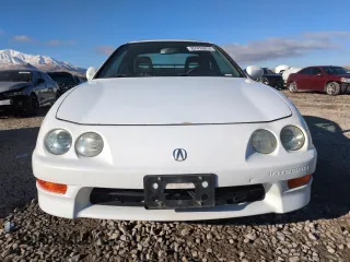 2000 Acura Integra LS z VIN JH4DC4453YS009392, wystawiony jako Copart lot #87478814 z przebiegiem 151 064 mil mil oraz Szkoda całkowita • Salvage title. Historia ofert i sprzedaży dostępna na DreamBid. Obrazek 5.