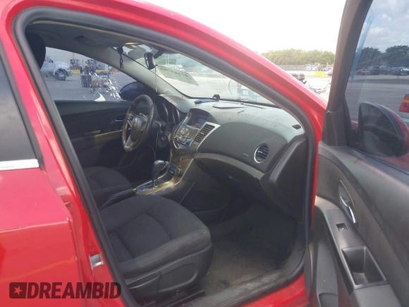 2014 Chevrolet Cruze 1LT with VIN 1G1PC5SB5E7363631, listed as a IAAI auction lot 42169788 with 101,939 mi miles and . Bid and sale history available at DreamBid. Image 5.