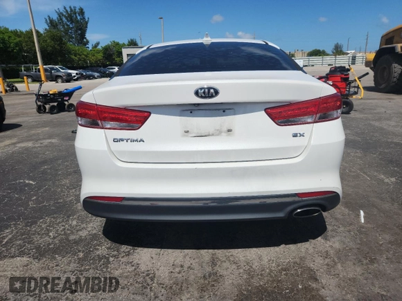 2017 Kia Optima EX с VIN 5XXGU4L32HG126726, выставлен на аукционе Copart как лот 61028895 с пробегом 77 148 миль миль и Списание • Salvage title. История ставок и продаж доступна на DreamBid. Изображение 6.