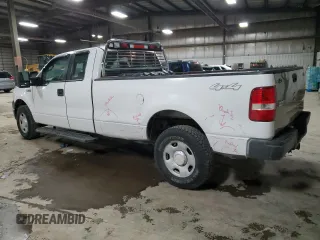 2007 Ford F-150 XL with VIN 1FTVX14527NA78614, listed as a Copart auction lot 45945555 with 297,404 mi miles and Salvage Title. Bid and sale history available at carsss.com. Image 2.