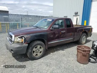 2005 Dodge Dakota z VIN 1D7HW52N25S254320, wystawiony jako Copart lot #56358185 z przebiegiem Nie podano mil oraz Czysty tytuł • Clean title. Historia ofert i sprzedaży dostępna na DreamBid. Obrazek 1.
