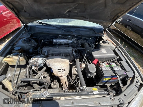 2000 Toyota Camry CE with VIN 4T1BG22K0YU002152, listed as a Copart auction lot 55530965 with 366,513 mi miles and Clean Title. Bid and sale history available at carsss.com. Image 7.