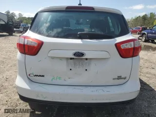2015 Ford C-Max Hybrid SE with VIN 1FADP5AU9FL123577, listed as a Copart auction lot 52179225 with 175,926 mi miles and Clean Title. Bid and sale history available at carsss.com. Image 6.