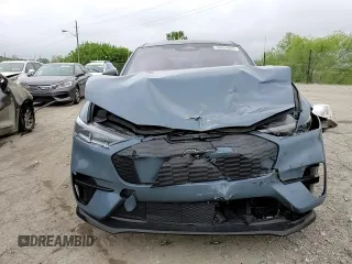 2023 Ford Mustang Mach-E GT z VIN 3FMTK4SE1PMA12474, wystawiony jako Copart lot #56854845 z przebiegiem 20 636 mil mil oraz Szkoda całkowita • Salvage title. Historia ofert i sprzedaży dostępna na DreamBid. Obrazek 14.