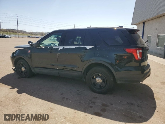 2018 Ford Police Interceptor Utility z VIN 1FM5K8AR5JGC56053, wystawiony jako Copart lot #52163585 z przebiegiem 95 421 mil mil oraz Nie do naprawy. Historia ofert i sprzedaży dostępna na DreamBid. Obrazek 2.