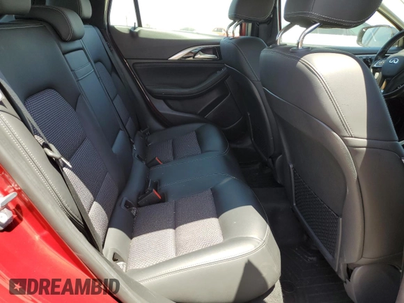 2019 Infiniti QX30 Luxe with VIN SJKCH5CP1KA010266, listed as a Copart auction lot 59623735 with 54,113 mi miles and Clean title. Bid and sale history available at DreamBid. Image 10.
