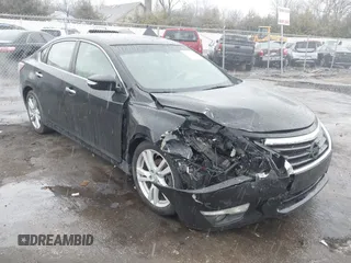 2013 Nissan Altima SL z VIN 1N4BL3APXDC158501, wystawiony jako IAAI lot #41744175 z przebiegiem 135 806 mil mil oraz . Historia ofert i sprzedaży dostępna na DreamBid. Obrazek 6.